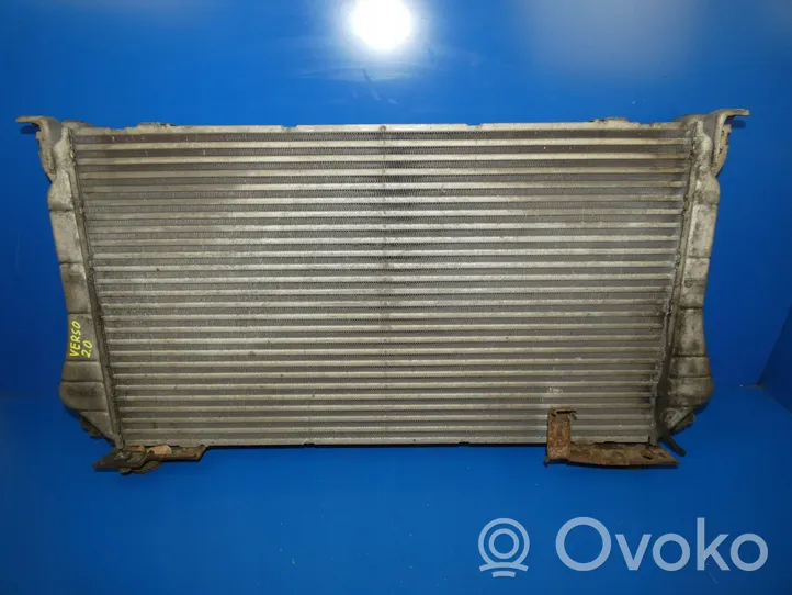 Toyota Verso Chłodnica powietrza doładowującego / Intercooler 