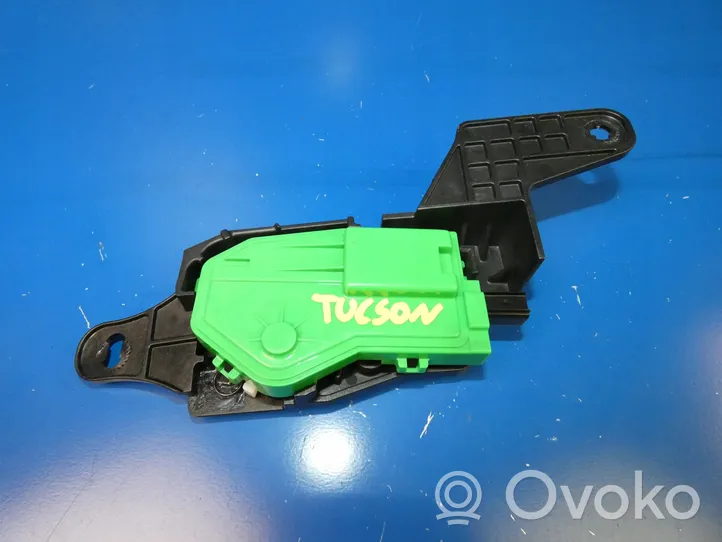 Hyundai Tucson TL Fuel tank cap lock motor 