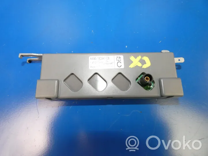 Jaguar XJ X351 Aerial antenna amplifier AW9318C847CB