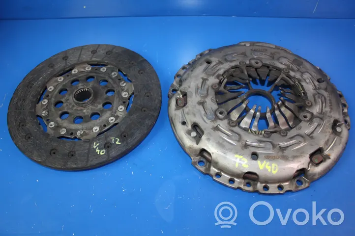 Volvo V40 Kit d'embrayage 