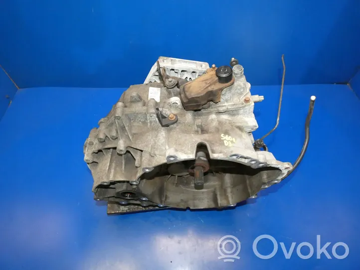 Volvo S60 Mechaninė 6 pavarų dėžė 1285121