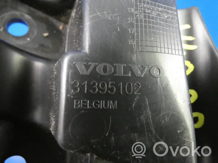 Volvo V40 Staffa di rinforzo montaggio del paraurti anteriore 31395102