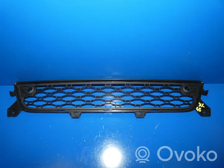 Volvo XC60 Kratka dolna zderzaka przedniego 30763423