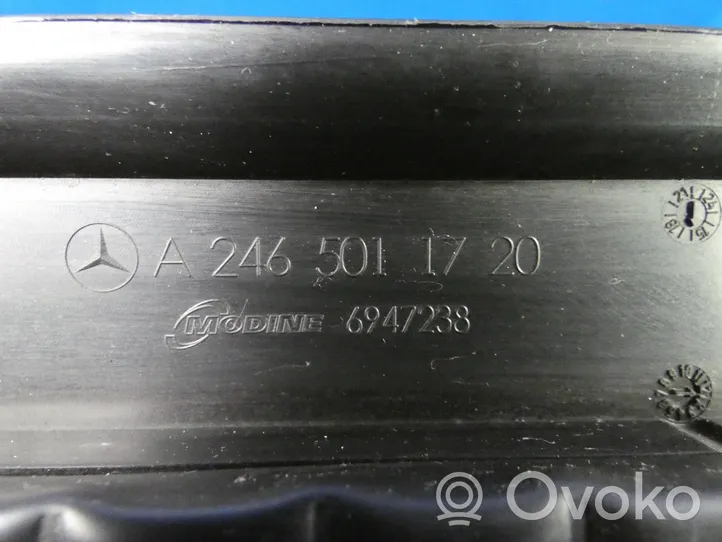 Mercedes-Benz GLA W156 Uchwyt / Mocowanie chłodnicy A2465011720