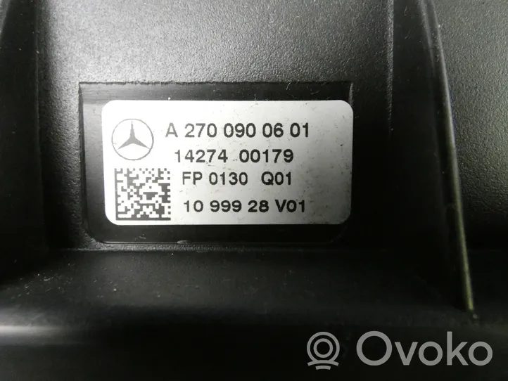 Mercedes-Benz CLA C117 X117 W117 Boîtier de filtre à air A2700900601