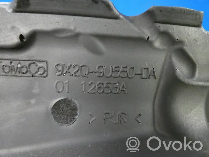 Jaguar XJ X351 Cita veida dzinēja nodalījuma detaļa 9X2Q-9U550-DA