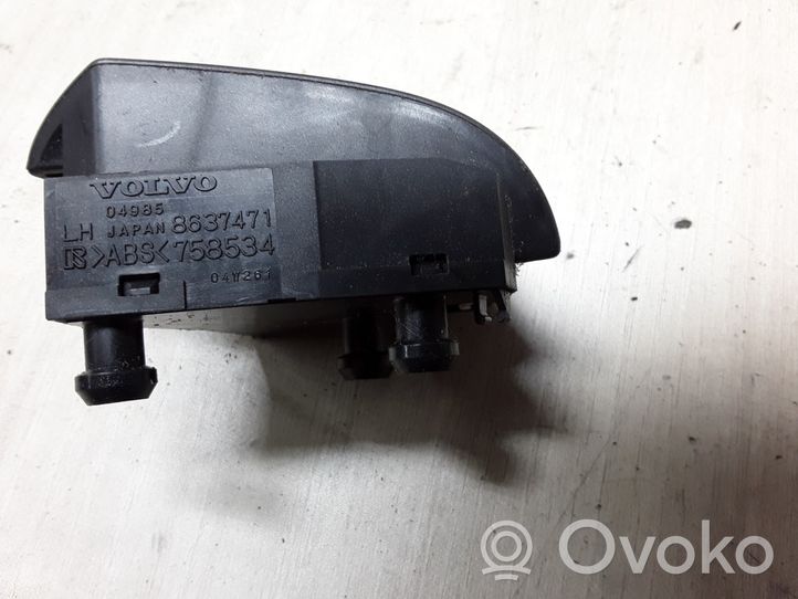 Volvo S40 Pulsanti/interruttori sul volante 8637491