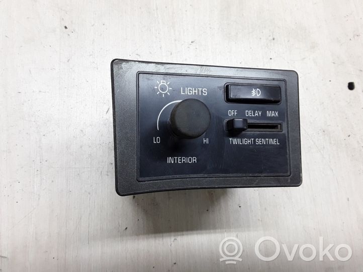 Cadillac STS Seville Light module LCM 3538835