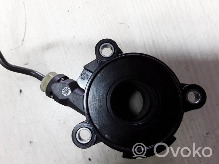 Opel Astra H Pomocniczy cylinder łożyska wciskowego sprzęgła 