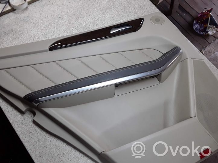 Mercedes-Benz GL X166 Rivestimento del pannello della portiera posteriore 