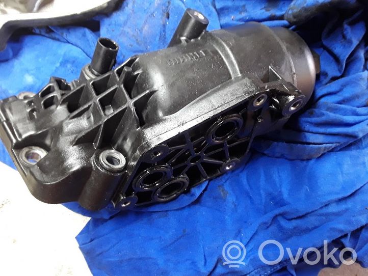 Hyundai ix35 Supporto di montaggio del filtro dell’olio 264002A300