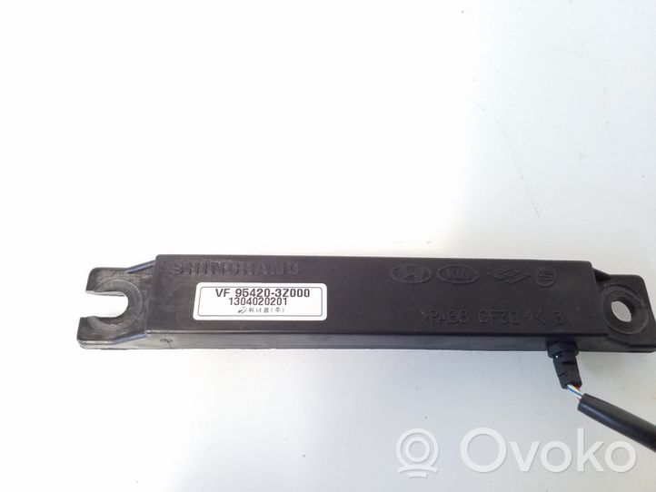 Hyundai i40 Antenas pastiprinātājs 954203Z000