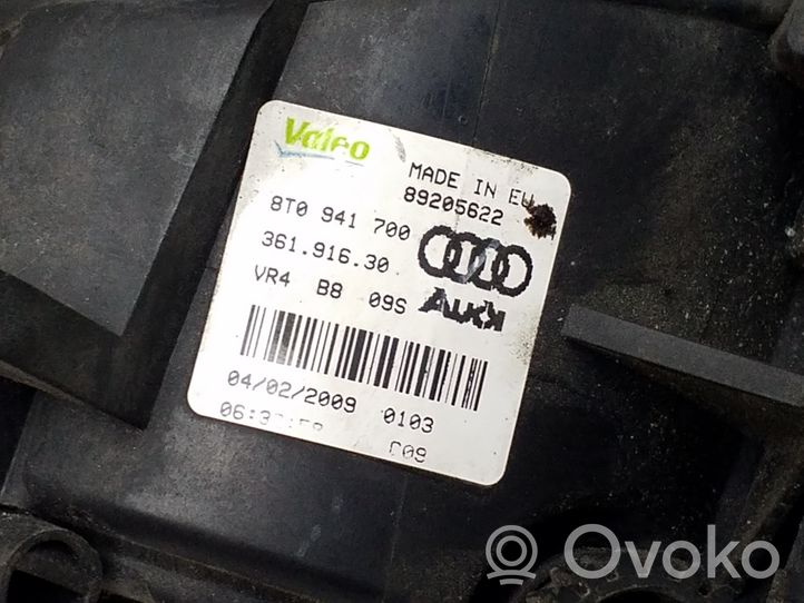 Volkswagen PASSAT CC Feu antibrouillard avant 8T0941700