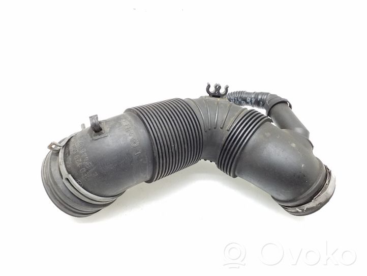 Volkswagen PASSAT B6 Tuyau d'admission d'air turbo 3C0129654P