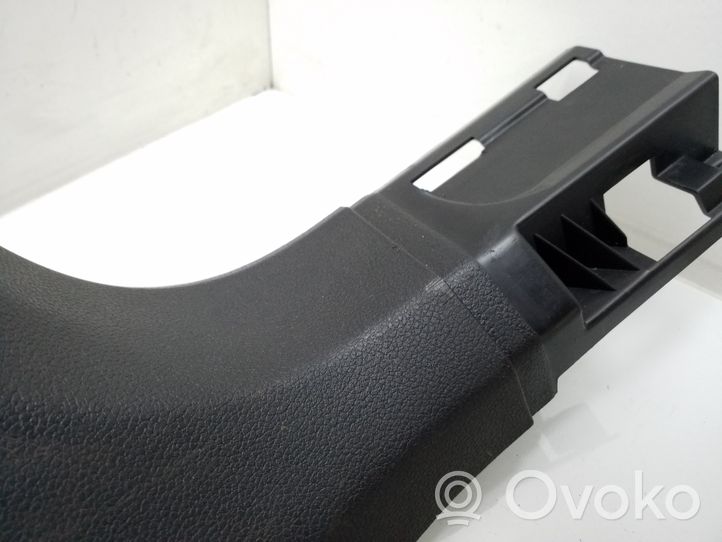 Volkswagen Touran III Rivestimento vano piedi laterale 5TB863484