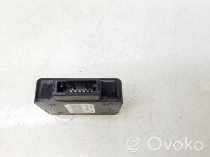 Ford Transit Antenos stiprintuvas DE8T19H463DC