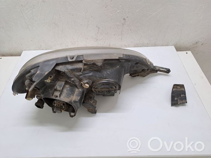 Mercedes-Benz ML W163 Lampa przednia 22315500