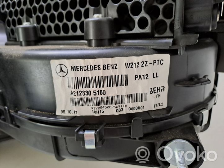 Mercedes-Benz CLS C218 X218 Salono oro mazgo komplektas 2128300284
