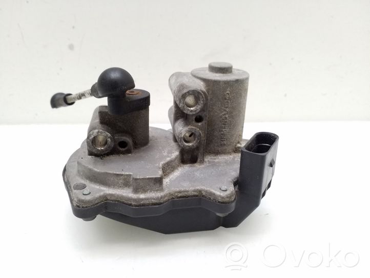 Audi A4 S4 B7 8E 8H Attuatore/motore della valvola del collettore di aspirazione 06F133482