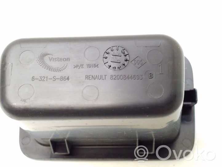 Opel Movano B Kita panelės detalė 8200844693