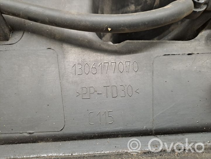 Citroen Jumper Rivestimento del tergicristallo 1306178070