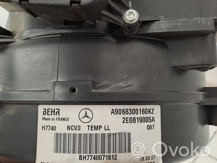 Volkswagen Crafter Scatola climatizzatore riscaldamento abitacolo assemblata A9068300160KZ