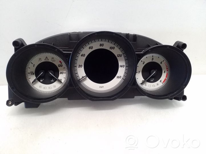 Mercedes-Benz CLS C218 X218 Tachimetro (quadro strumenti) A2189007502