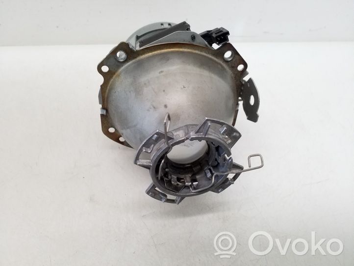 Mercedes-Benz E W211 Klosze lamp przednich 15538878