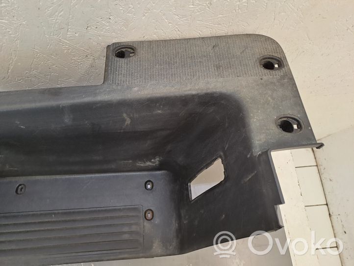 Fiat Ducato Listwa progowa przednia 130589207