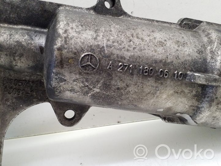 Mercedes-Benz E W211 Supporto di montaggio del filtro dell’olio A2711800610