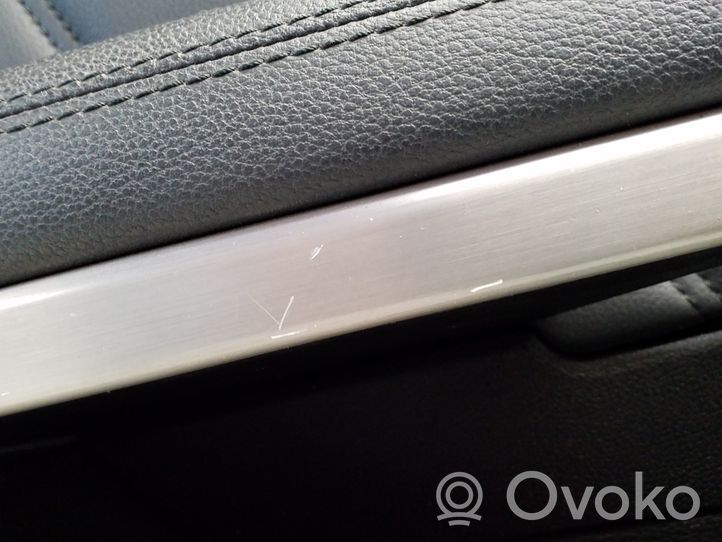 Mercedes-Benz E W212 Rivestimento del pannello della portiera posteriore A2127301722