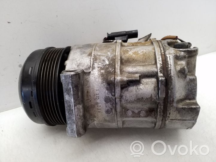 Mercedes-Benz C W204 Ilmastointilaitteen kompressorin pumppu (A/C) A0008302700