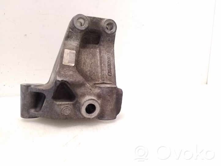 Fiat Ducato Engine mounting bracket 5802127137