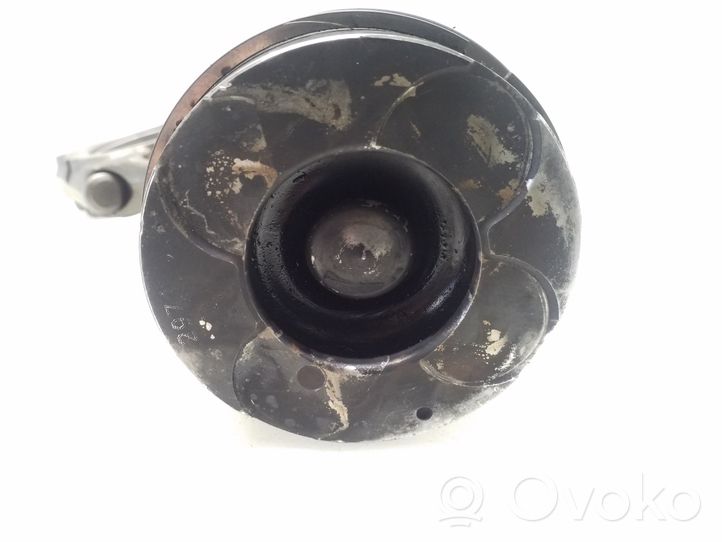 Opel Astra H Piston avec bielle P885