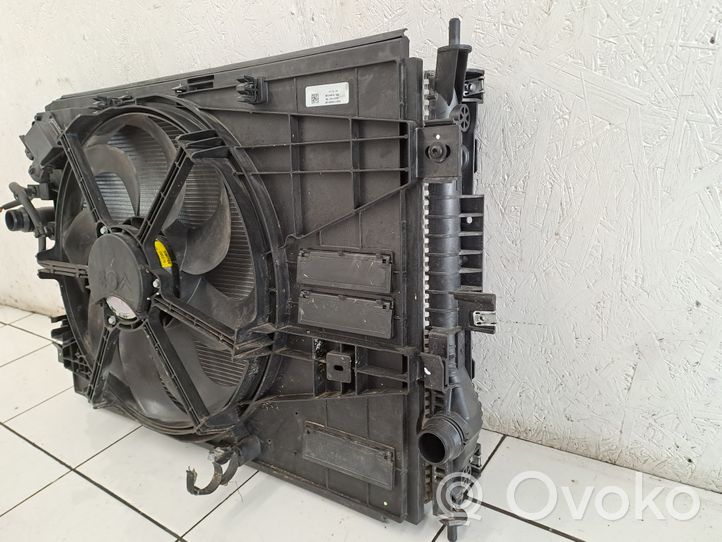 Peugeot 5008 II Set del radiatore 9832930080