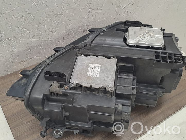 Volkswagen Tiguan Lampa przednia 5NB941081A