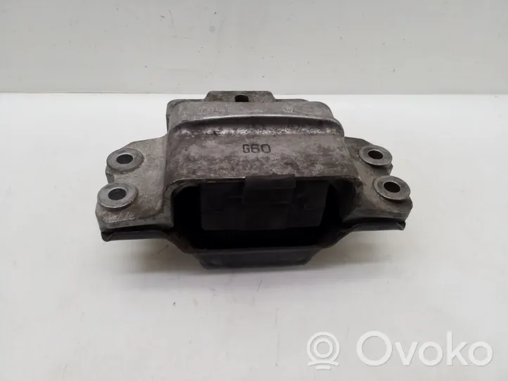 Volkswagen PASSAT B6 Gearbox mount 3C0199555