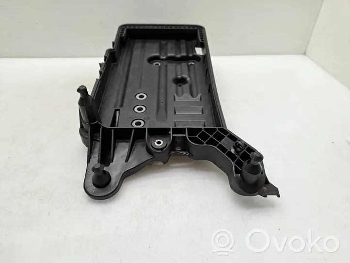 Volkswagen Tiguan Support boîte de batterie 5QF915331A