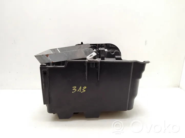 Ford Fiesta Support boîte de batterie 8V2110757AA