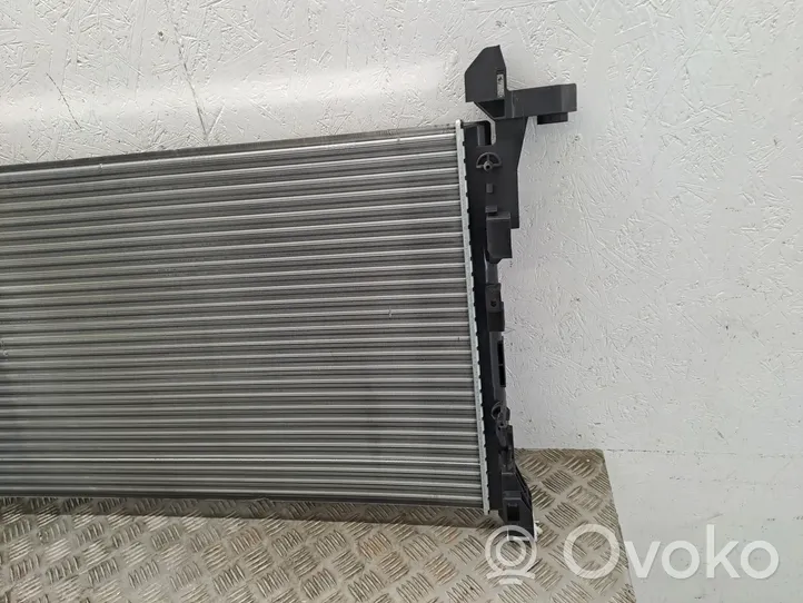 Renault Trafic II (X83) Dzesēšanas šķidruma radiators RA630803