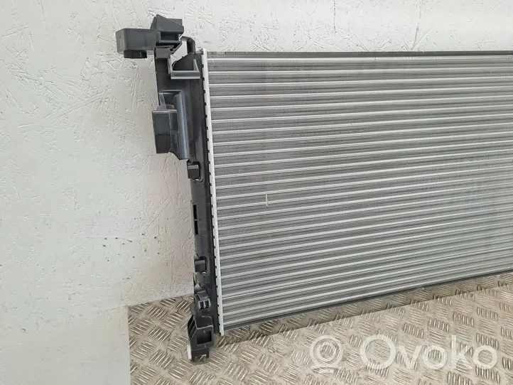 Renault Trafic II (X83) Dzesēšanas šķidruma radiators RA630803