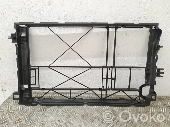 Mercedes-Benz Vito Viano W447 Garniture de radiateur A4475050041