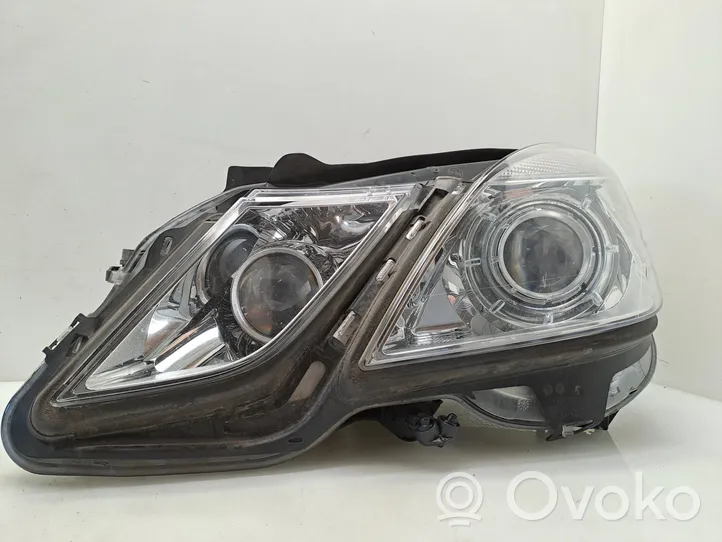 Mercedes-Benz E W212 Lampa przednia A2128203159