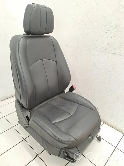 Mercedes-Benz E W211 Set sedili A0009106036