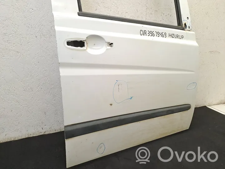 Mercedes-Benz Vito Viano W639 Priekinės durys (dvidurio) 