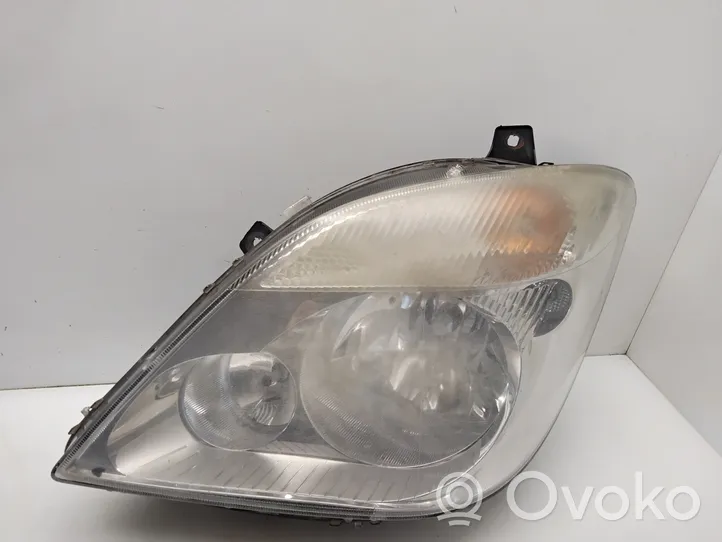 Mercedes-Benz Sprinter W906 Lampa przednia 24738100