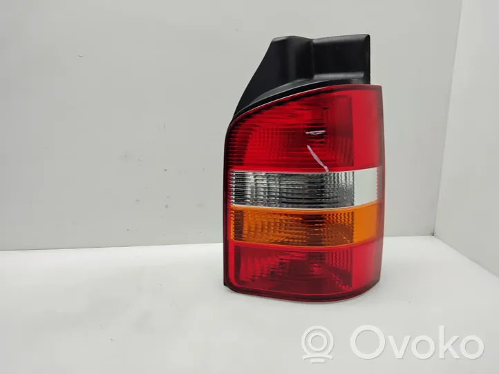 Volkswagen Transporter - Caravelle T5 Lampa tylna 7H0945258A