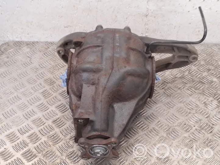 Mercedes-Benz Vito Viano W639 Rear differential 9043530610