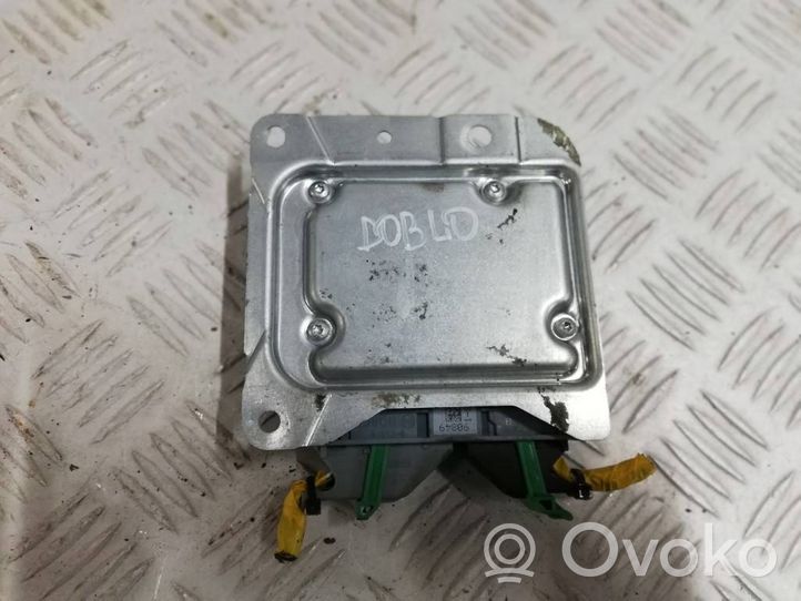 Fiat Doblo Turvatyynyn ohjainlaite/moduuli 51976890