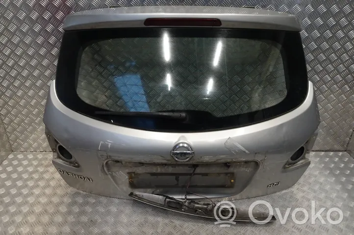 Nissan Qashqai Lava-auton perälauta 